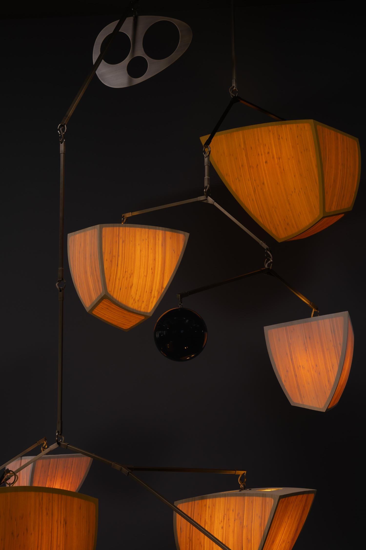Americano Girasole 9 V2.2 / Lampadario in bambù e ottone fatto a mano da Andrea Claire Studio in vendita