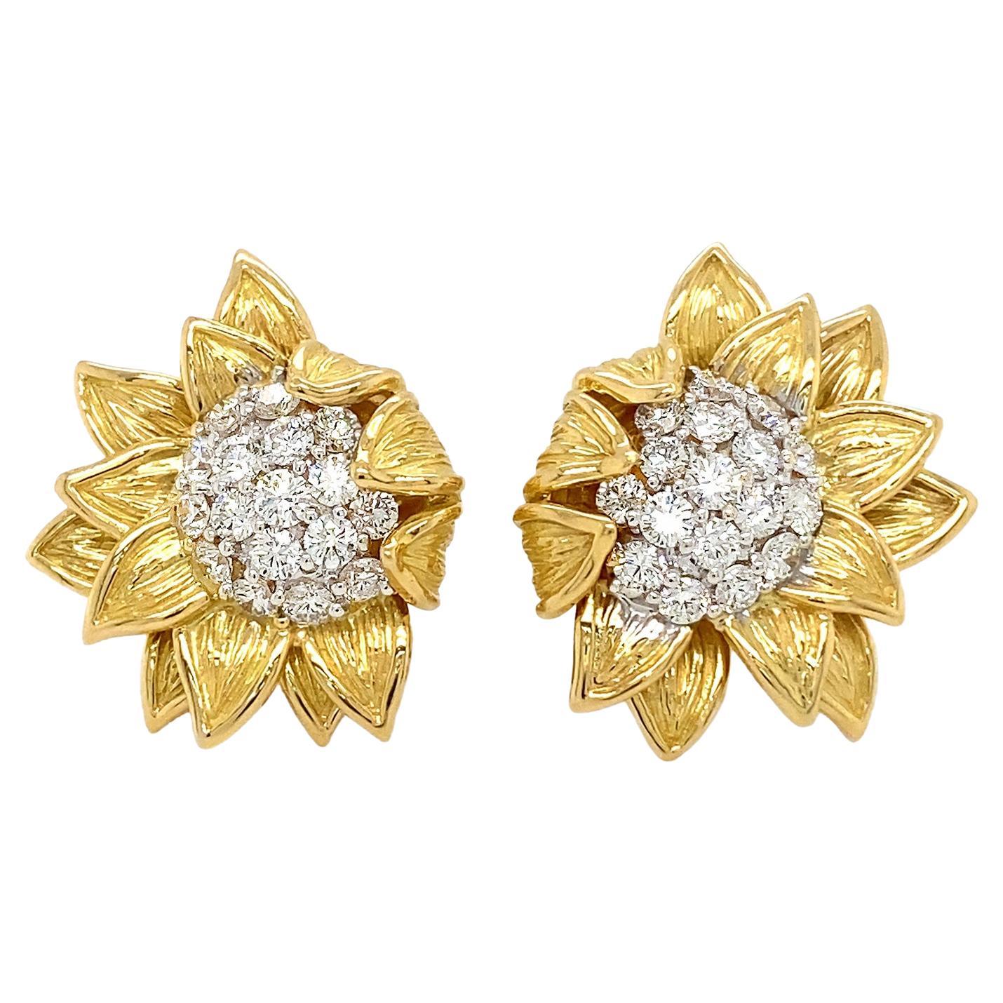 18K Yellow Gold Sunflower Diamond Earrings For Sale