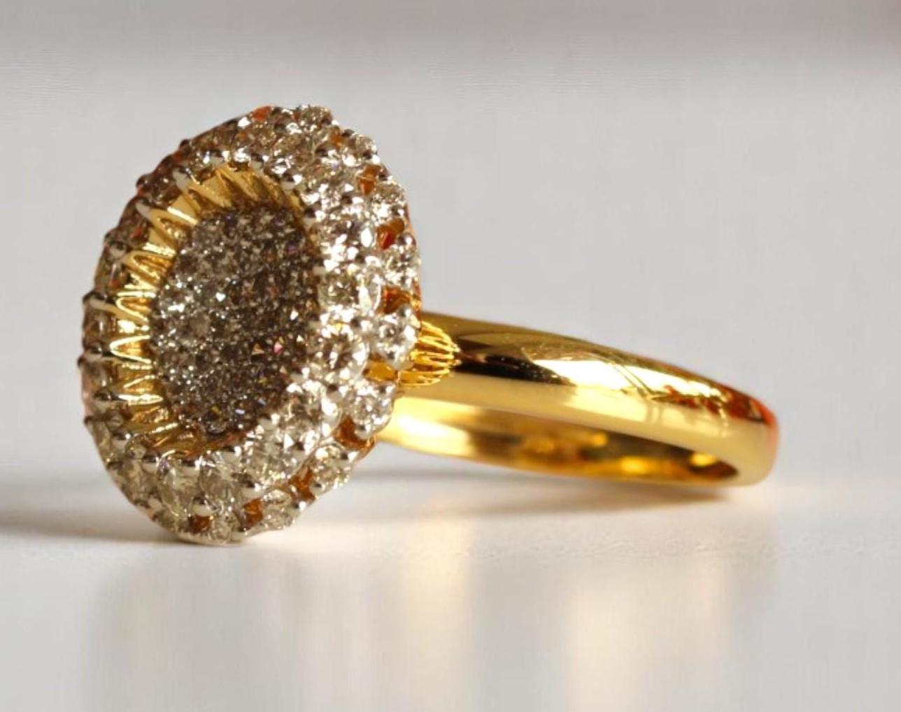 Bague tournesol en or massif 14 carats certifiée Neuf - En vente à New Delhi, DL