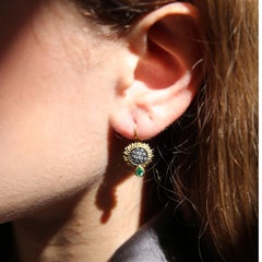 Sonnenblumen-Ohrringe mit Diamanten in Pave-Fassung aus oxidiertem Silber mit Smaragden, klein