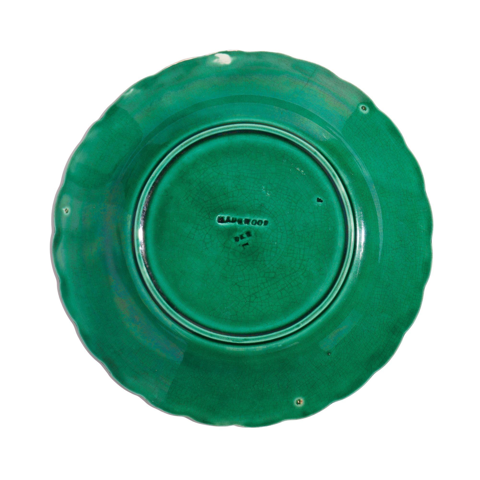 XIXe siècle Assiette à thé en majolique vert tournesol de Wedgwood, c. 1850 en vente