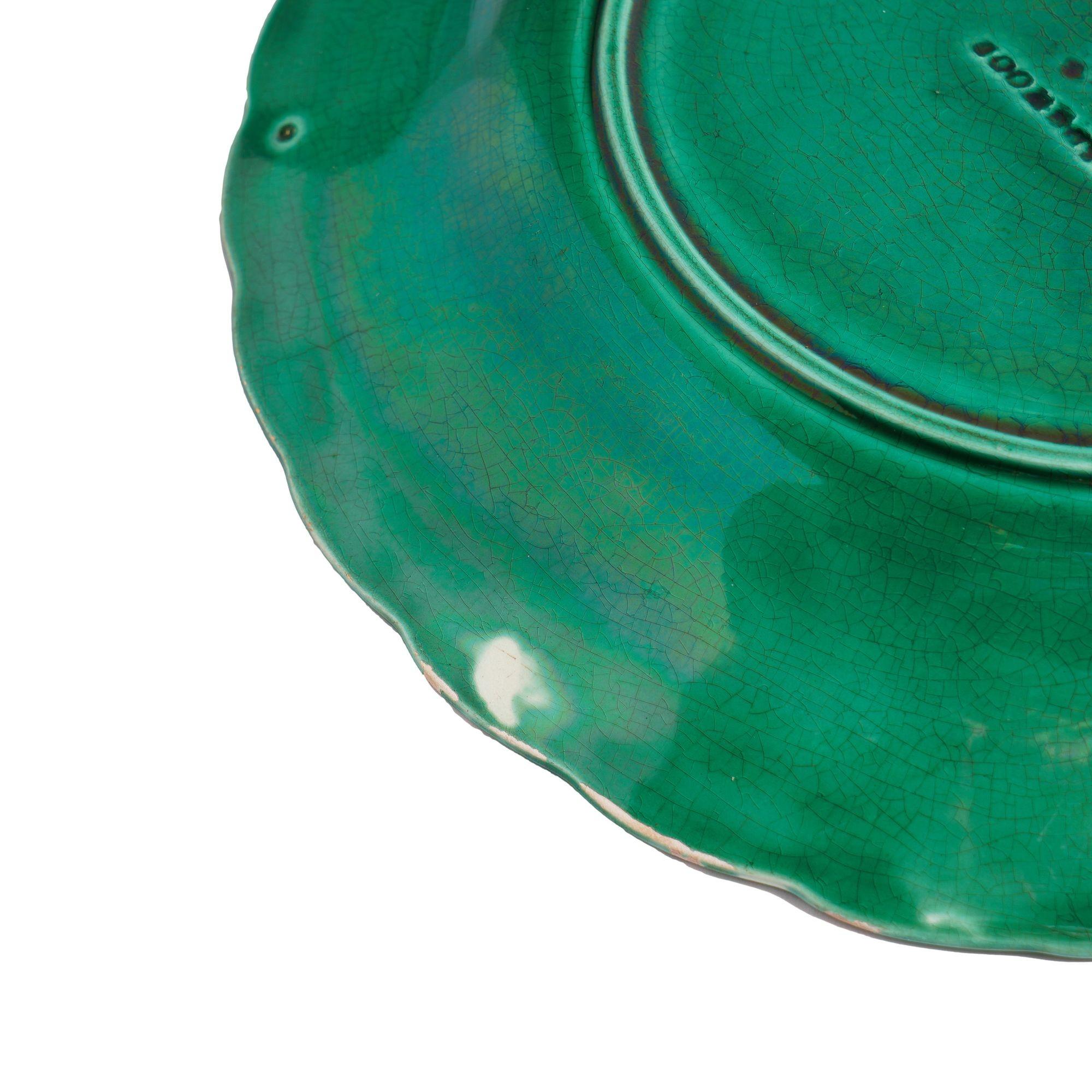 Majolique Assiette à thé en majolique vert tournesol de Wedgwood, c. 1850 en vente