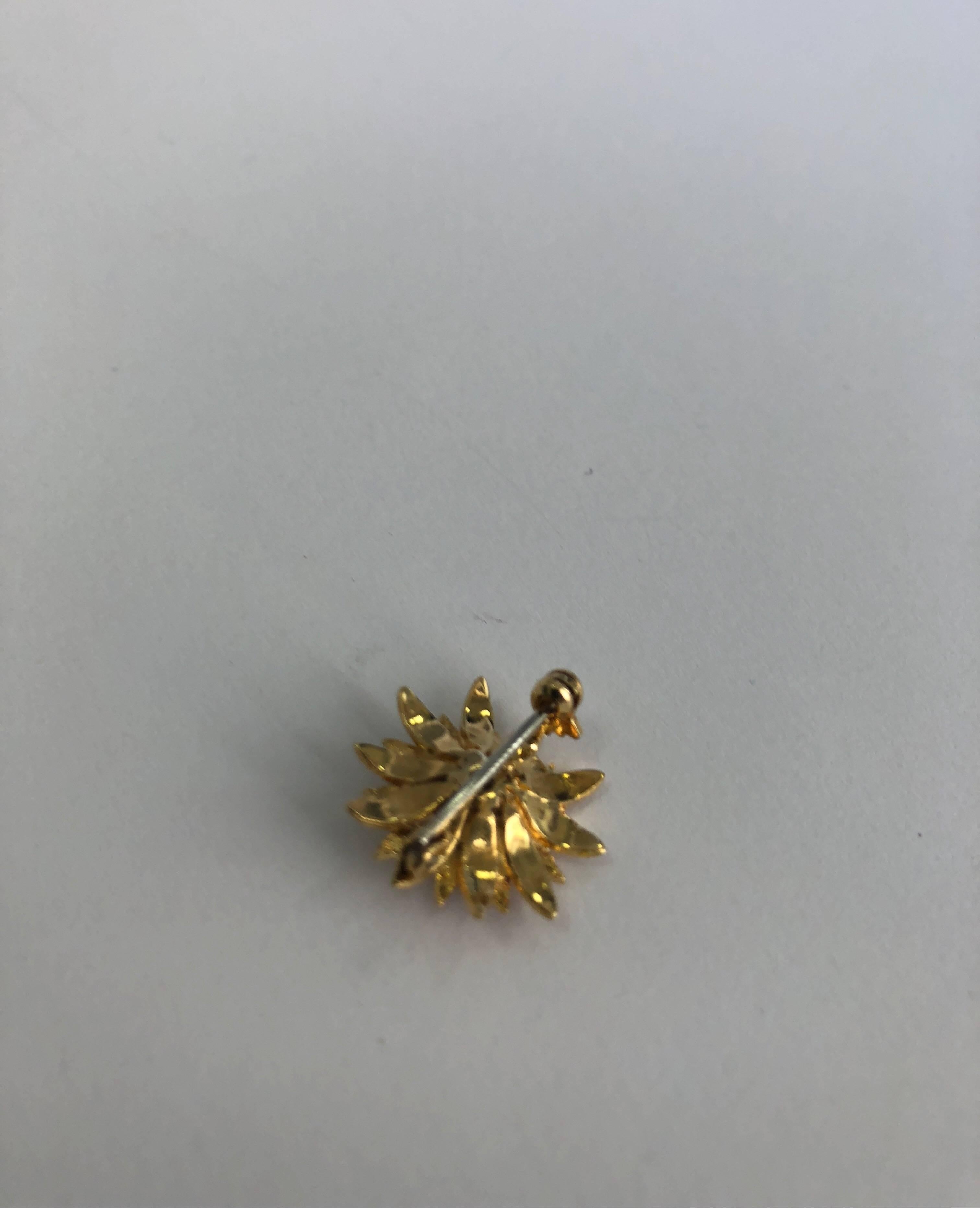 Sunflower Pin in 18 Karat Yellow Gold Nicely Enameled 3