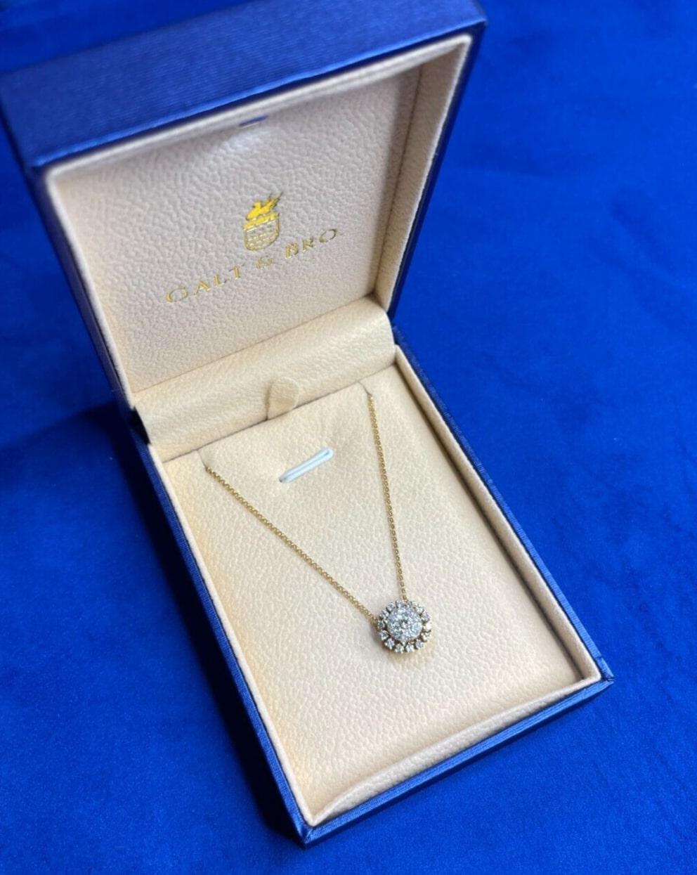 Sunflower Sun Ray Round Diamond Halo Pave Necklace Pendant 14 Karat Yellow Gold In New Condition For Sale In Oakton, VA