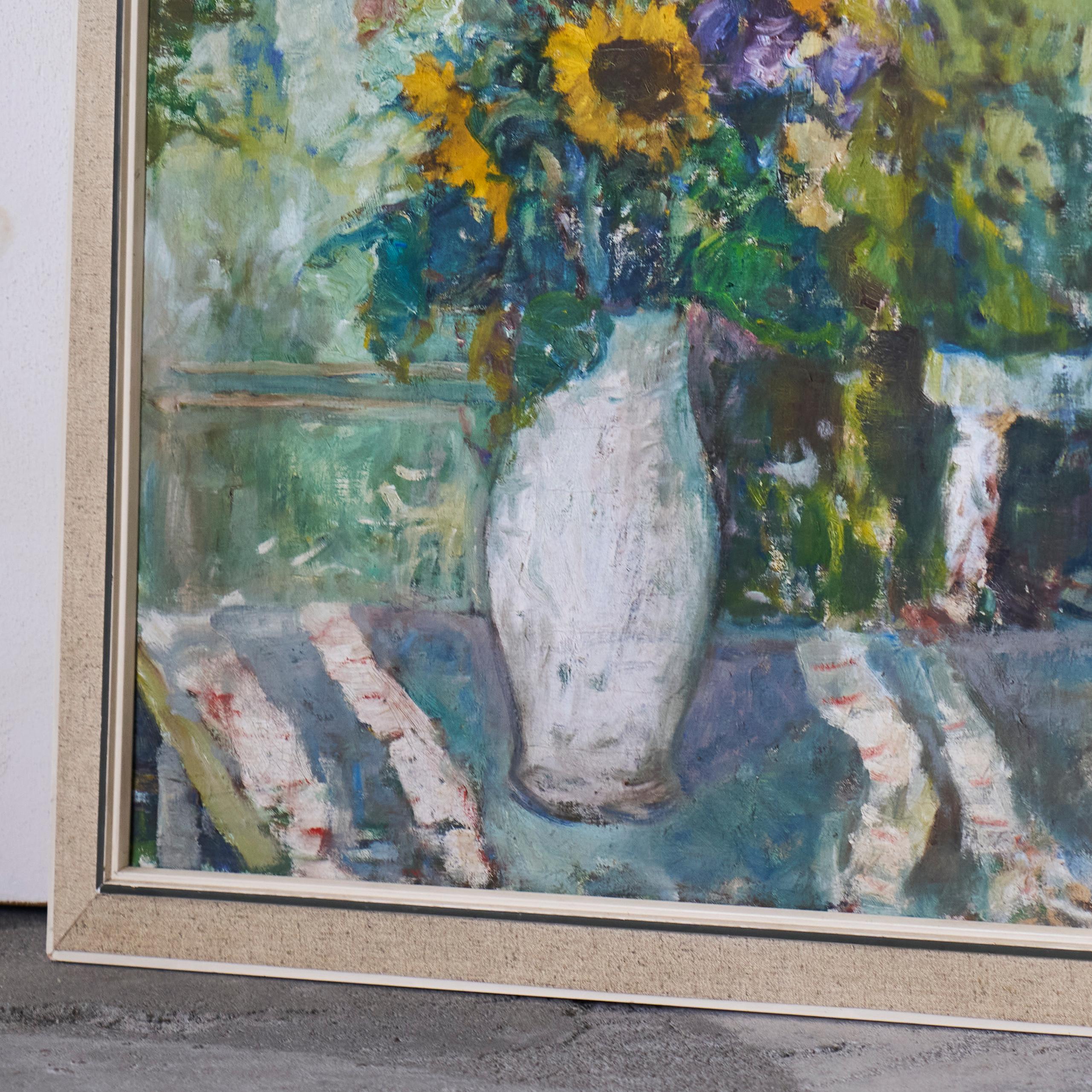 Européen Sunflowers in White Vase Oil on Canvas 1940s en vente