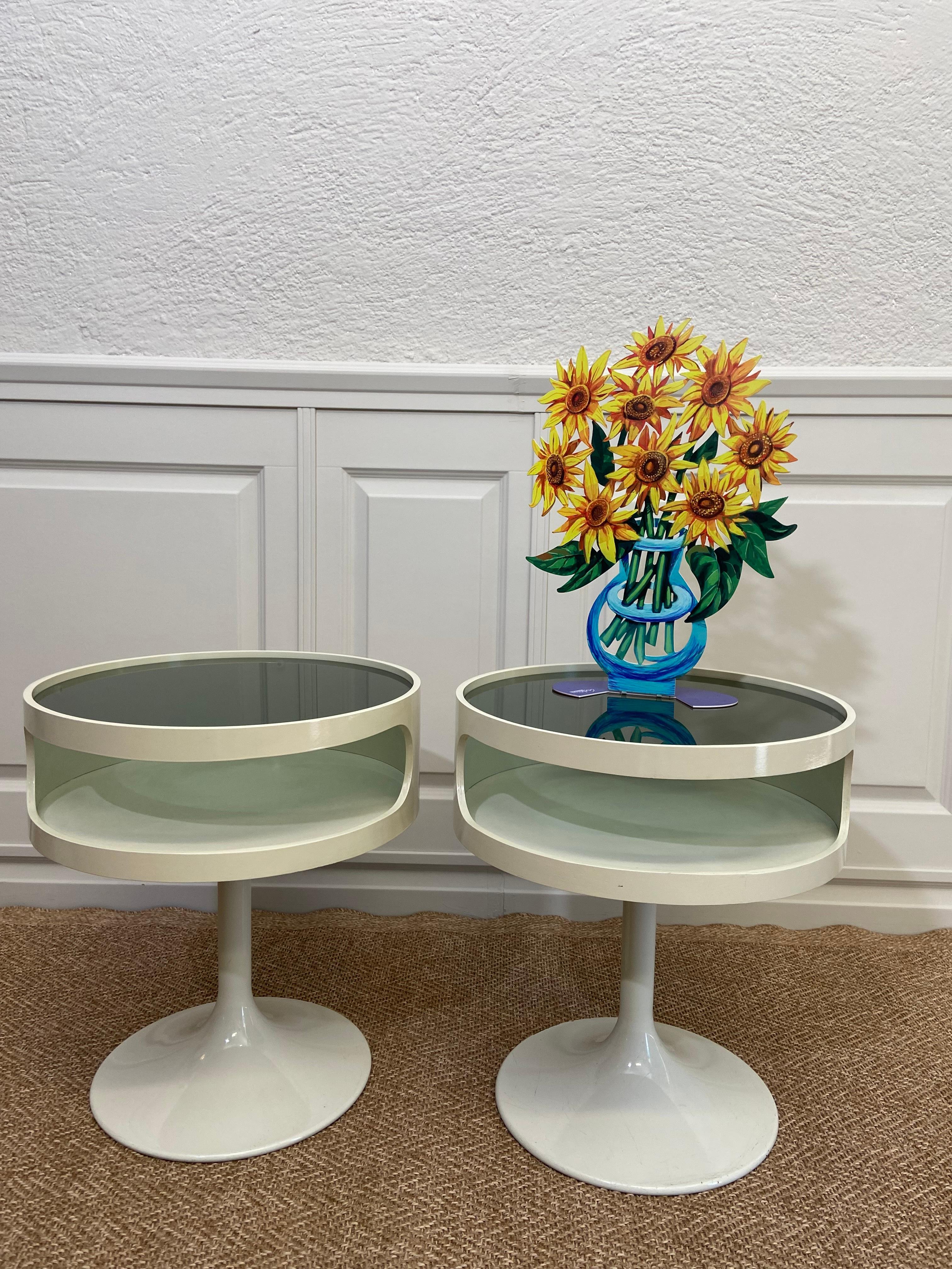 Sonnenblumen – Skulpturale Metallblumenvase aus Metall von David Gerstein im Angebot 1