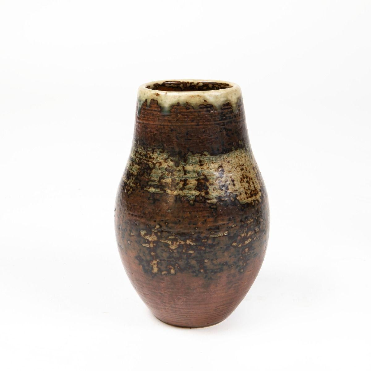 Mid-Century Modern Vase en grès émaillé Sung par Kresten Bloch pour Royal Copenhagen en vente