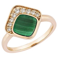 Sunita Nahata Malachite 0.61 carats Bague fantaisie en 18KRG avec diamant.