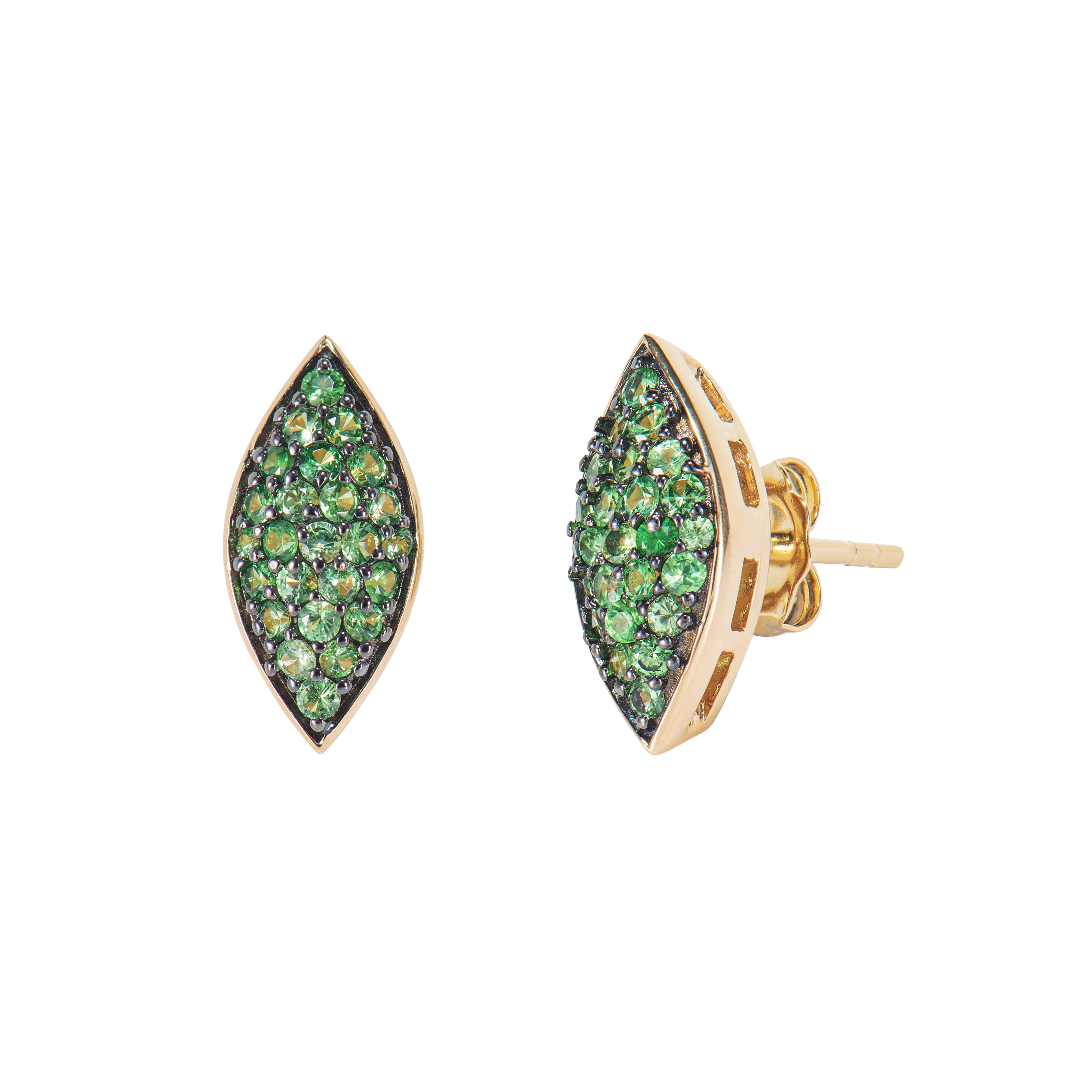 Taglio rotondo Sunita Nahata Tsavorite 0,71ct. Orecchini in oro giallo 14 carati. in vendita