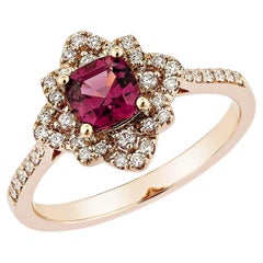 Sunita Nahata Rhodolite 0.80 carats Bague fantaisie 14 carats avec diamant blanc.