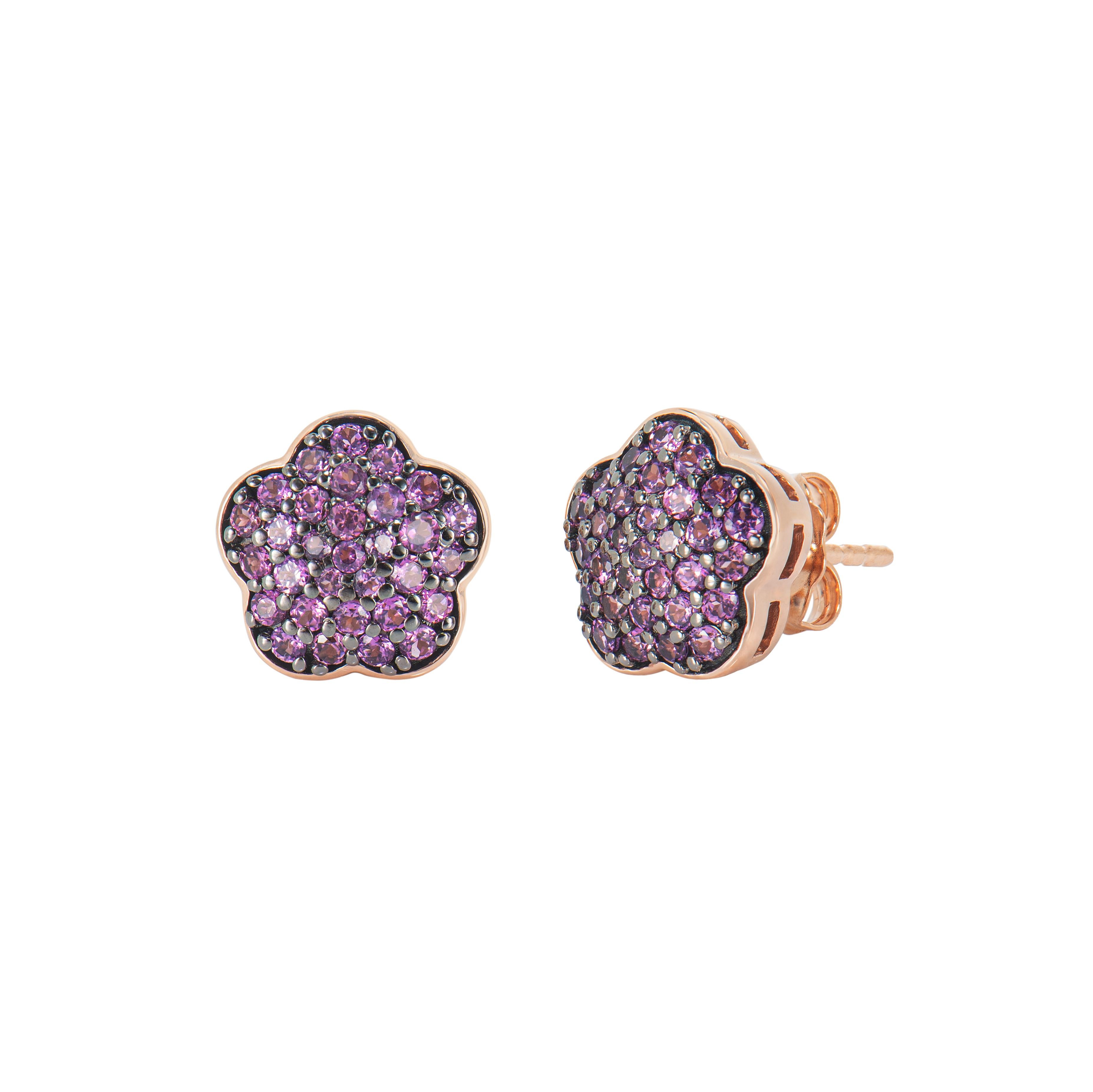 Taglio rotondo Sunita Nahata Rodolite 1.00ct. Orecchino a goccia in oro rosa 14 carati. in vendita