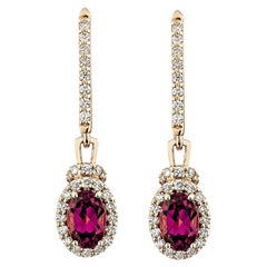 Sunita Nahata Rodolite 1.08ct. Orecchino a goccia in 14KRG con diamante bianco.