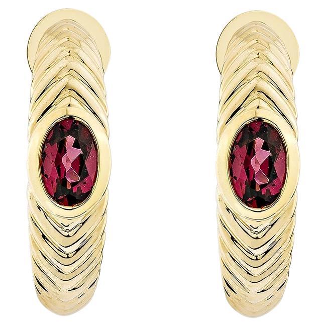 Sunita Nahata Rhodolite 1.11ct. Drop Earring in 18Karat Yellow Gold.
