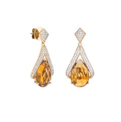 Sunita Nahata Honey Quartz 11.79ct. Drop Earring in 18KYG with Diamond.