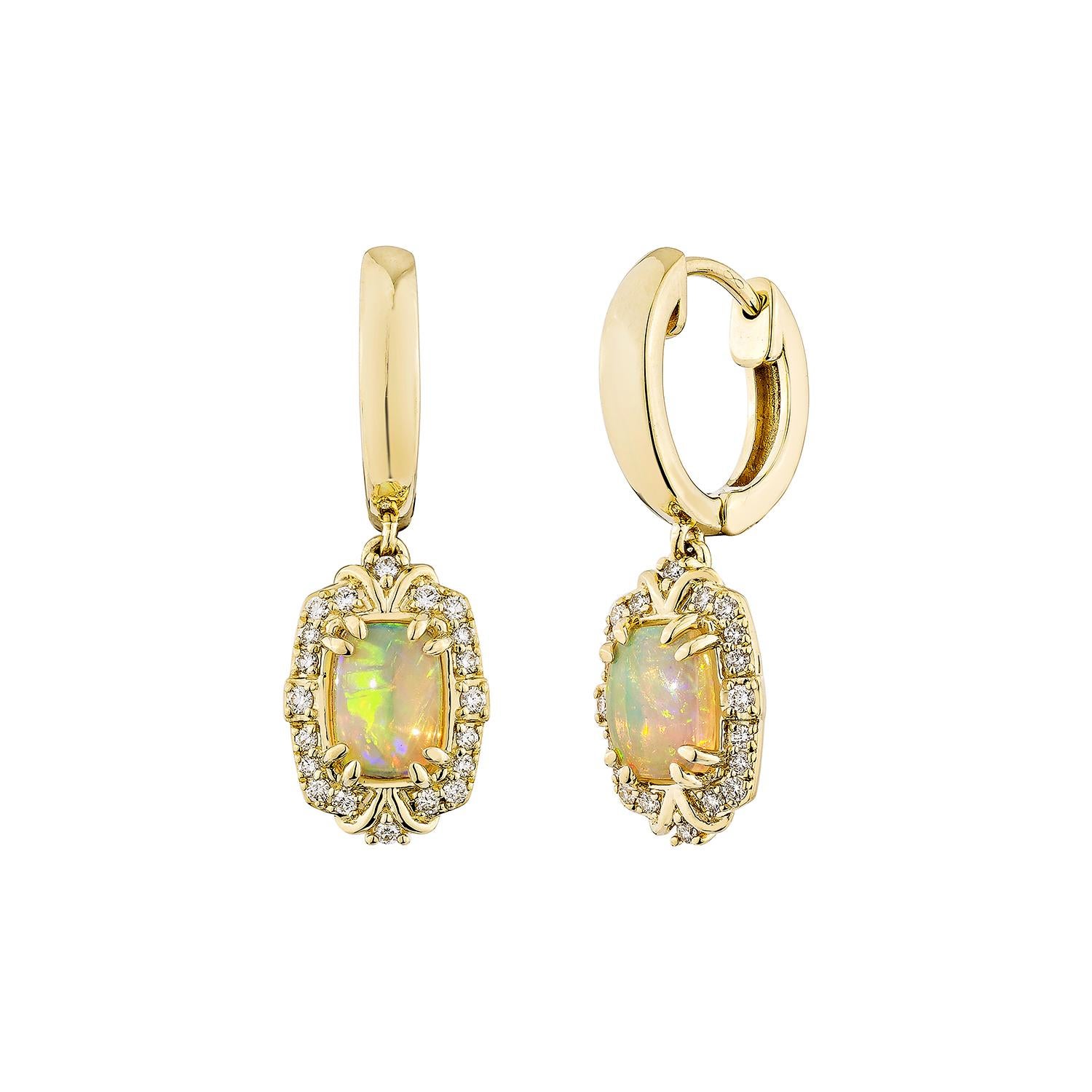 Taille ovale Sunita Nahata opale éthiopienne 1,22 carat Boucle d'oreille en 14KYG avec diamant. en vente