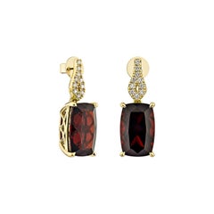 Sunita Nahata Red Garnet 15.30ct. Earrings in 18KYG with Diamond.