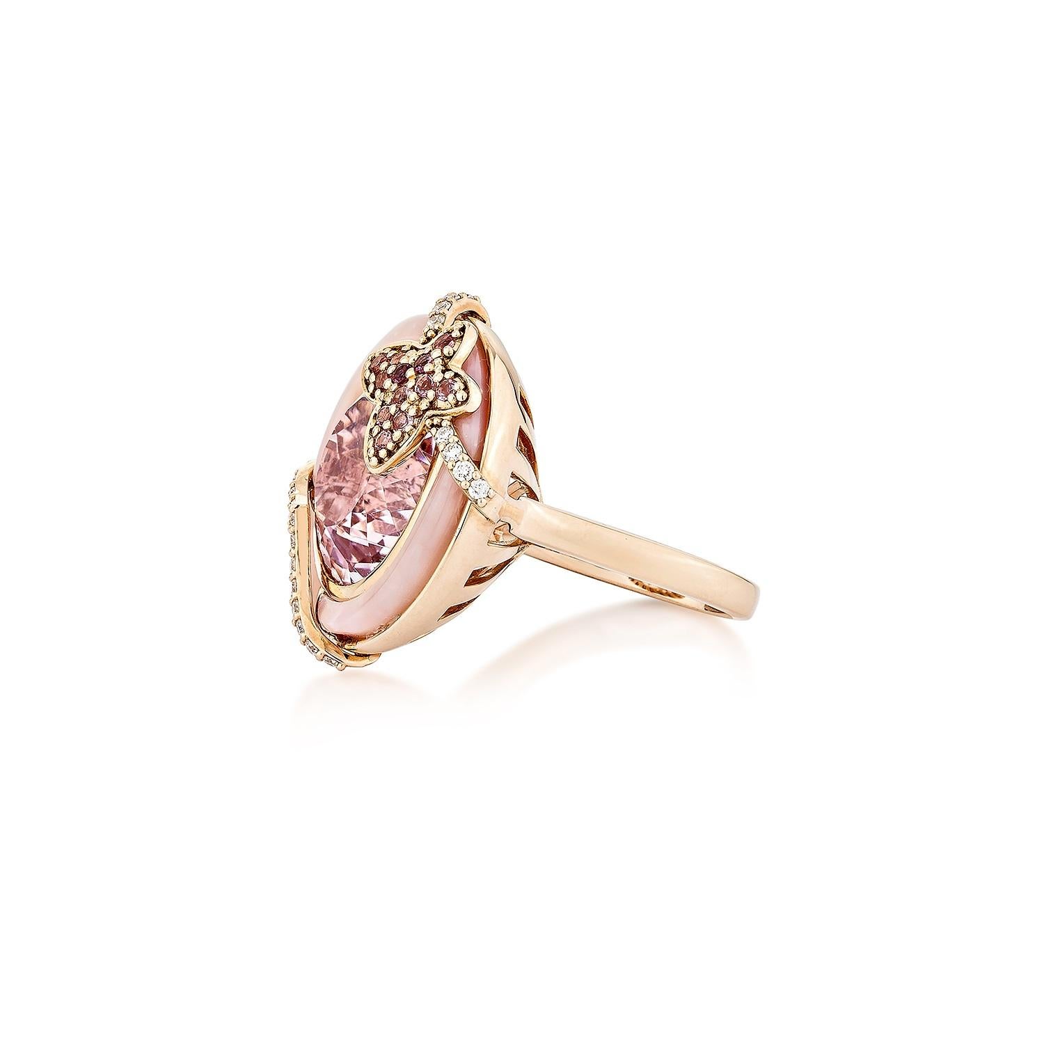 Round Cut Sunita Nahata Kunzite 15.41ct. Ring in 18KRG with Gemstone and Diamond. For Sale