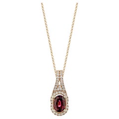 Sunita Nahata Rhodolite 1.67 carats Pendentif en 14 carats avec diamant blanc.