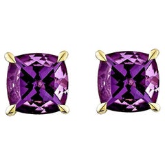 Sunita Nahata Amatista 1.72ct. Pendiente de oro amarillo de 14 quilates.