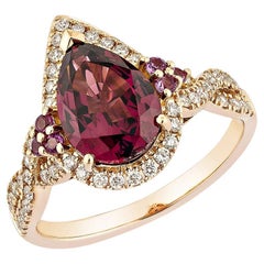 Sunita Nahata Rodolita 2.43ct. Anillo de fantasía en 18KRG con diamante blanco.