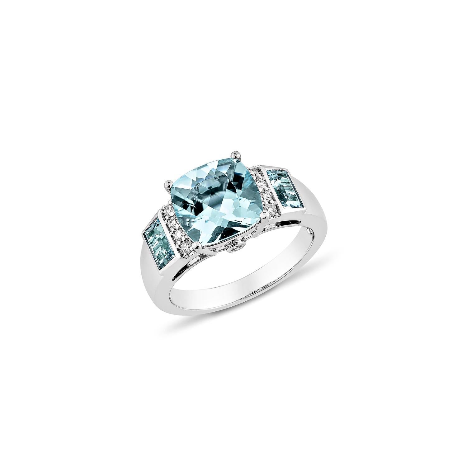 Contemporary Sunita Nahata Aquamarine 2.45ct. Fancy Ring in 14KWG with Diamond. For Sale