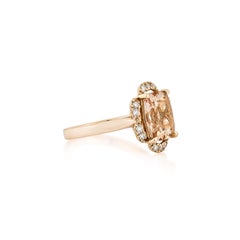 Sunita Nahata Morganit 2.51ct. Fancy Ring aus 18KRG mit Diamant.