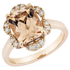 Sunita Nahata Morganite 2.51 carats Bague fantaisie en 18KRG avec diamant.