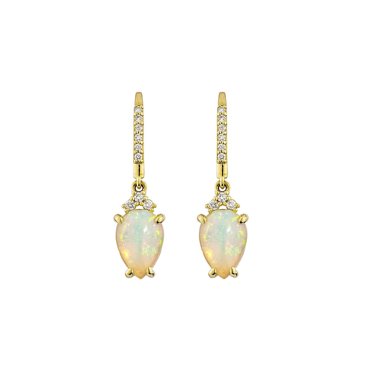 Contemporaneo Opale Sunita Nahata 2,51ct. Orecchino a goccia in 18KYG con diamante bianco. in vendita