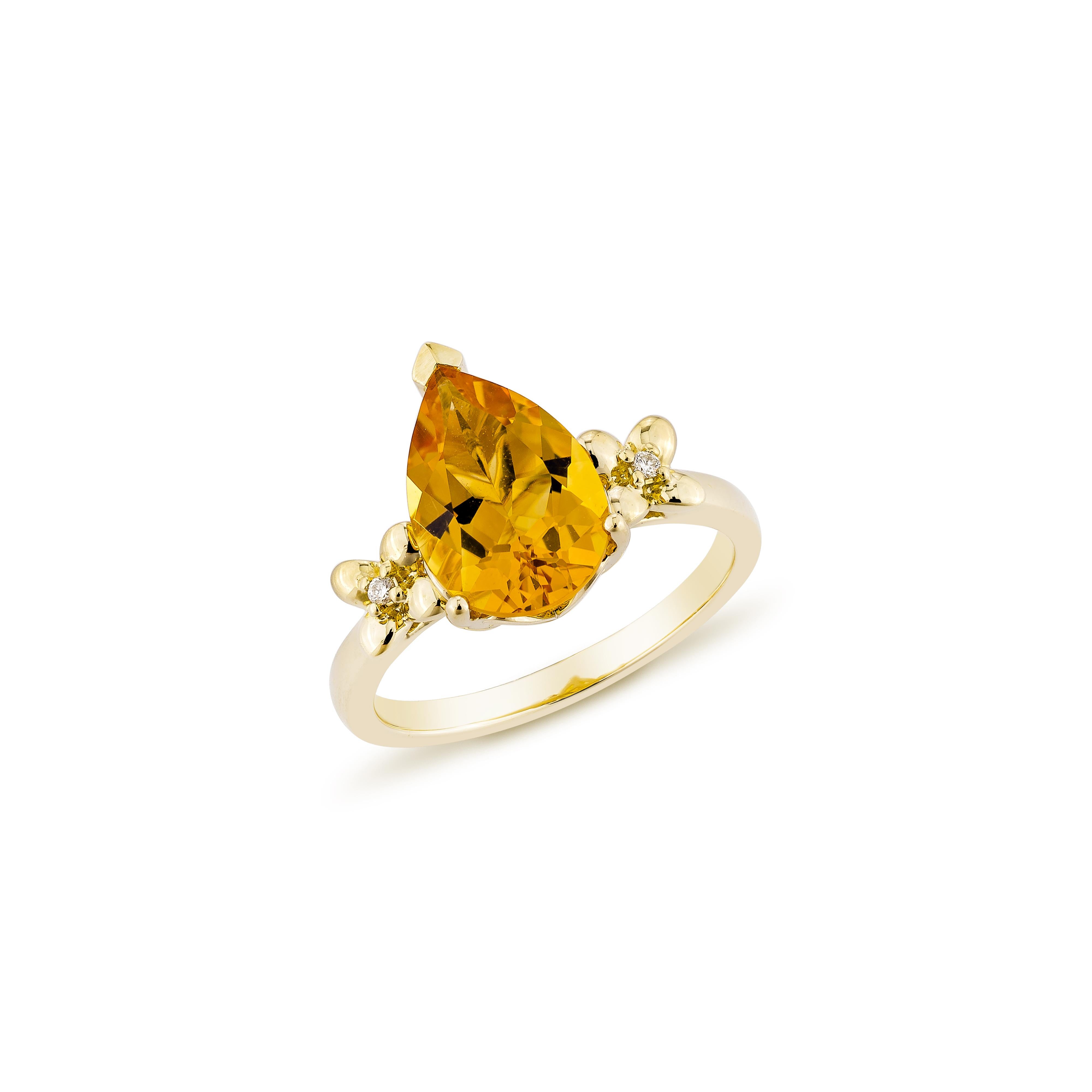 Contemporary Sunita Nahata Citrine 2.57ct. Fancy Ring in 14KYG with Diamond. For Sale
