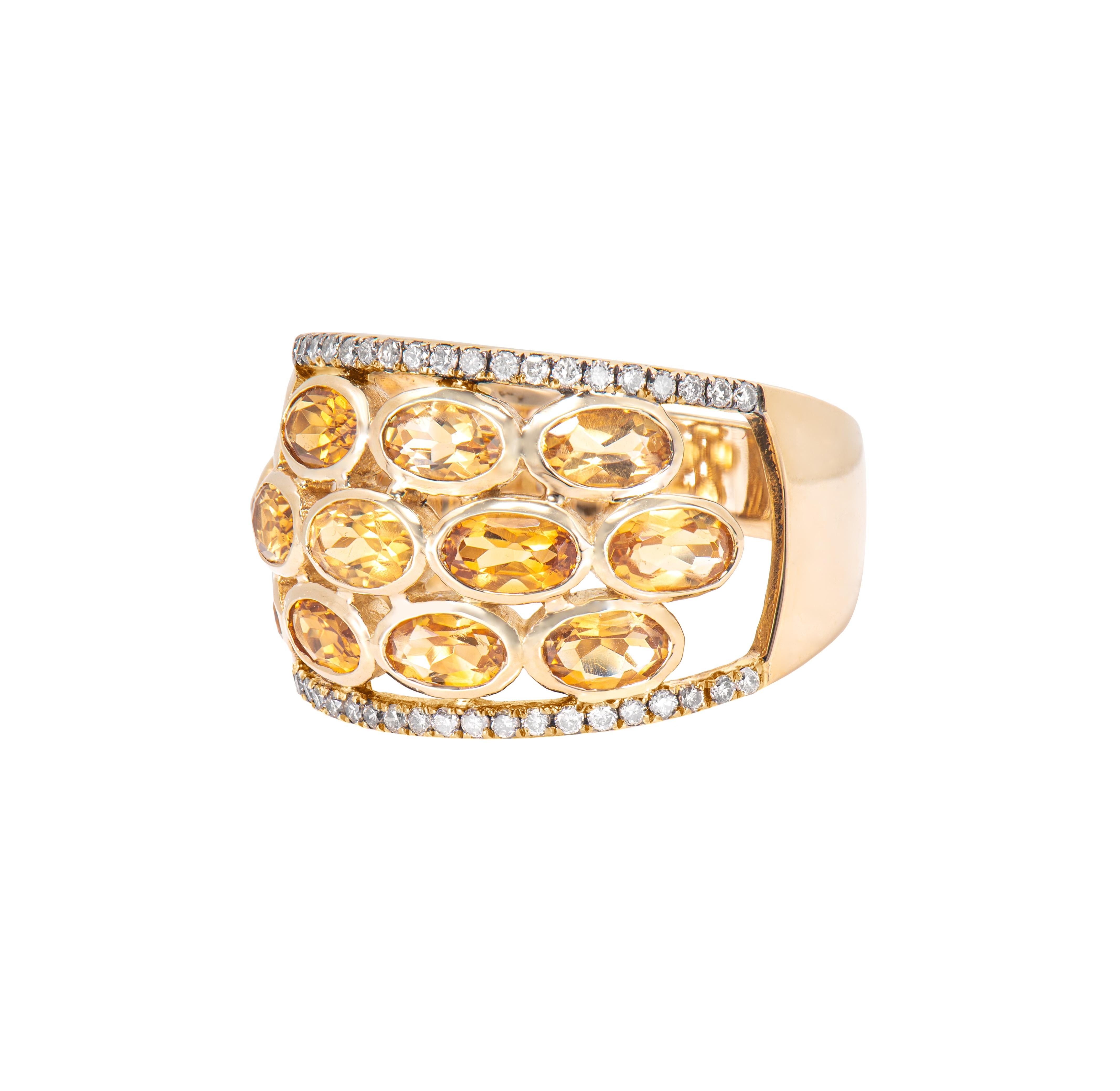 Taille ovale Sunita Nahata Citrine 2.73 carats Bague en 14KYG avec diamant Brown. en vente