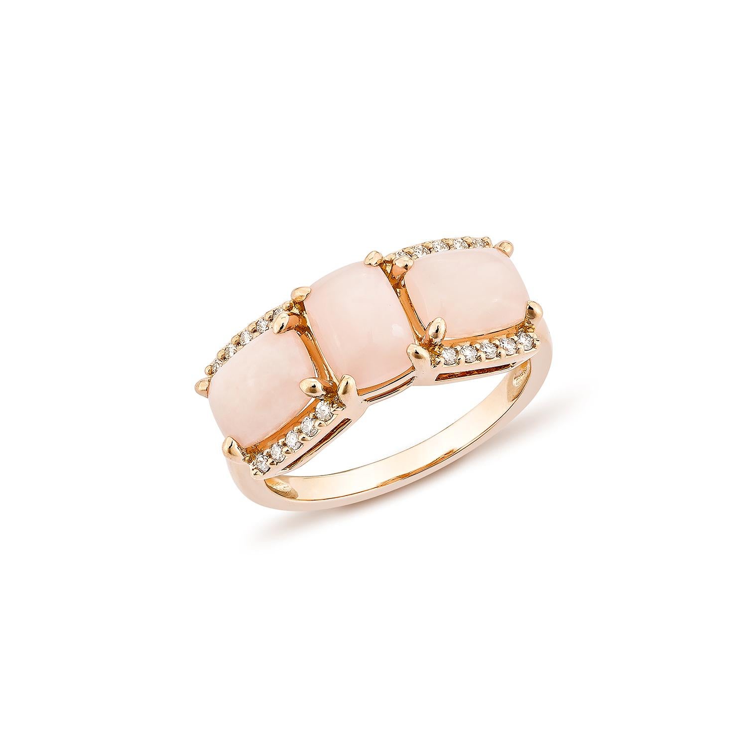Sunita Nahata Drei rosa Opal 2,74ct. Fancy Ring aus 18KRG mit weißem Diamant. (Zeitgenössisch) im Angebot
