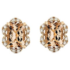 Sunita Nahata Morganite 2.93ct. Orecchino con diamante in 18KRG.