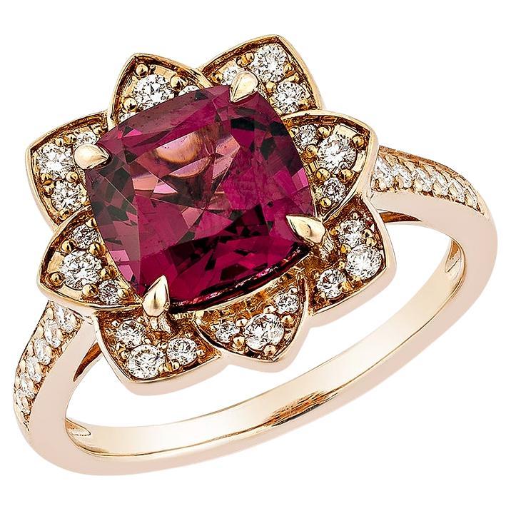 Sunita Nahata Rhodolite 3.03ct. Fancy Ring in 14KRG with White Diamond.