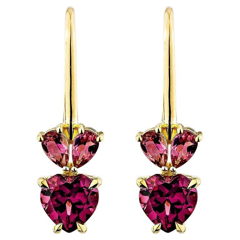 Orecchini pendenti con rodolite e tormalina rosa da 3,05 carati in 18KYG. in vendita