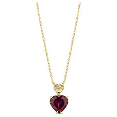 Sunita Nahata Rhodolite 3.08 carats Pendentif en 18 carats avec diamant blanc.