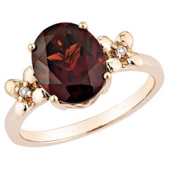 Sunita Nahata Roter Granat 3.14ct. Fancy Ring aus 14KRG mit weißem Diamant.