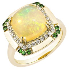 Sunita Nahata Opale et Tsavorite 3.49ct. Bague fantaisie en 14 carats avec diamants