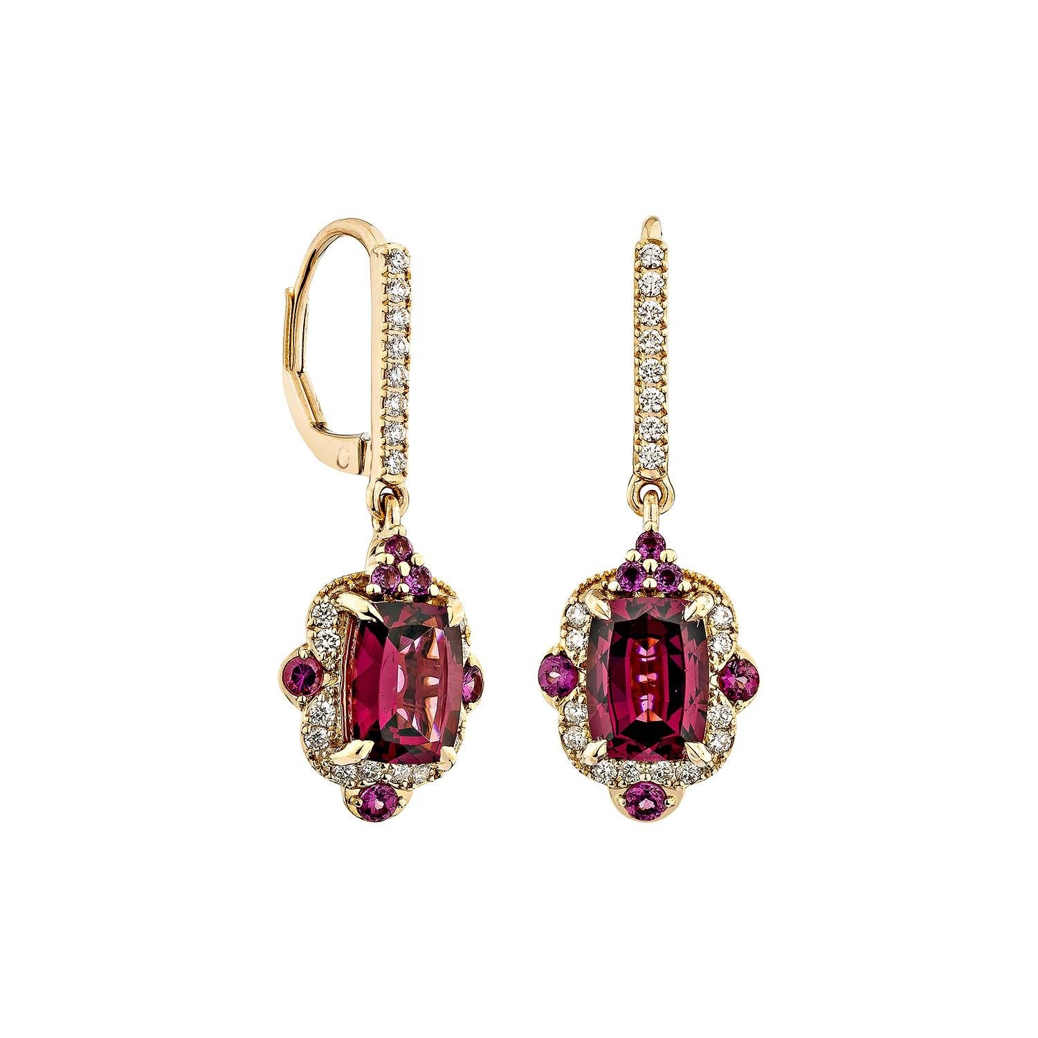 Sunita Nahata showcases an exquisite diamond studded rhodolite earring pair that exudes grace and elegance. This gorgeous 18karat rose gold earring pair blends classic elegance with contemporary style, making it perfect for any special