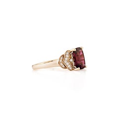 Sunita Nahata Rhodolite 4.04ct. Fancy Ring in 14KRG with White Diamond.
