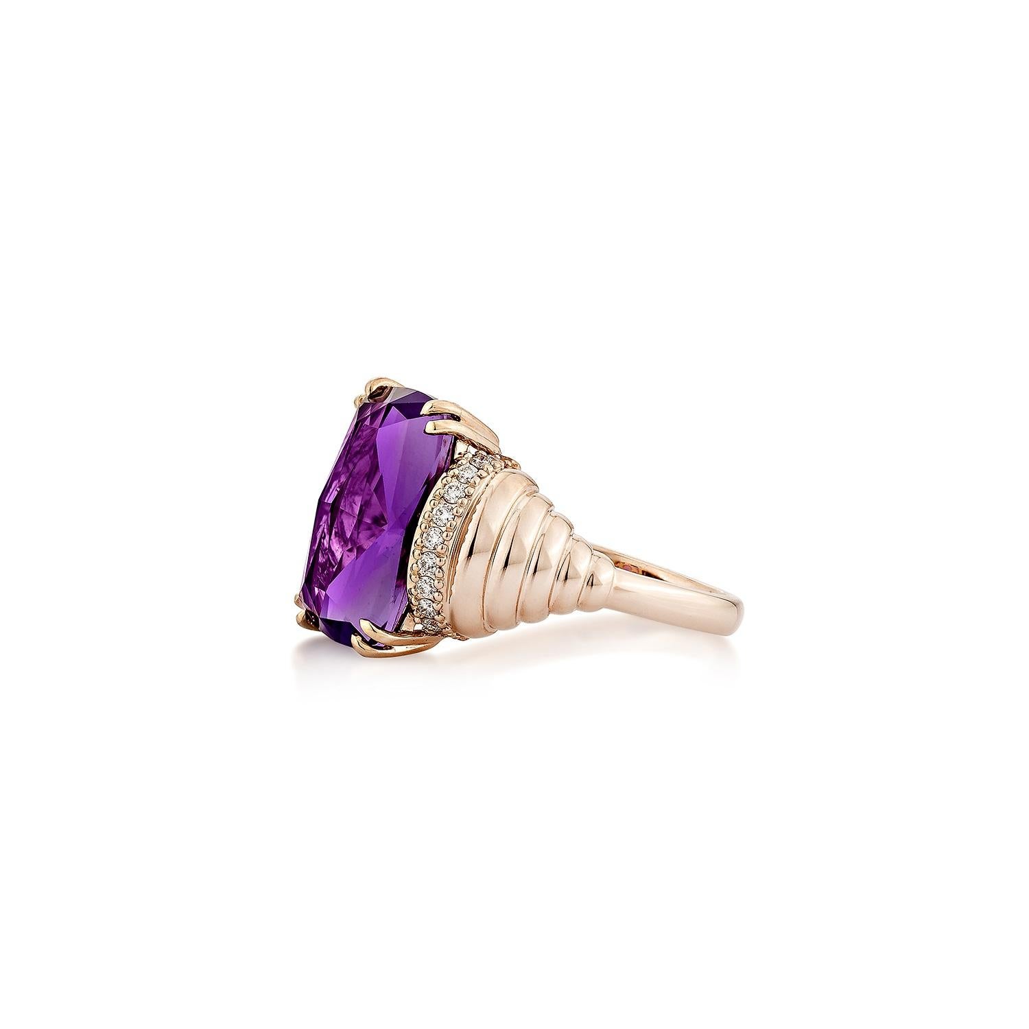 Sunita Nahata Amatista 4,11ct. Anillo de fantasía en oro rosa de 14 quilates con diamante. Corte cojín en venta