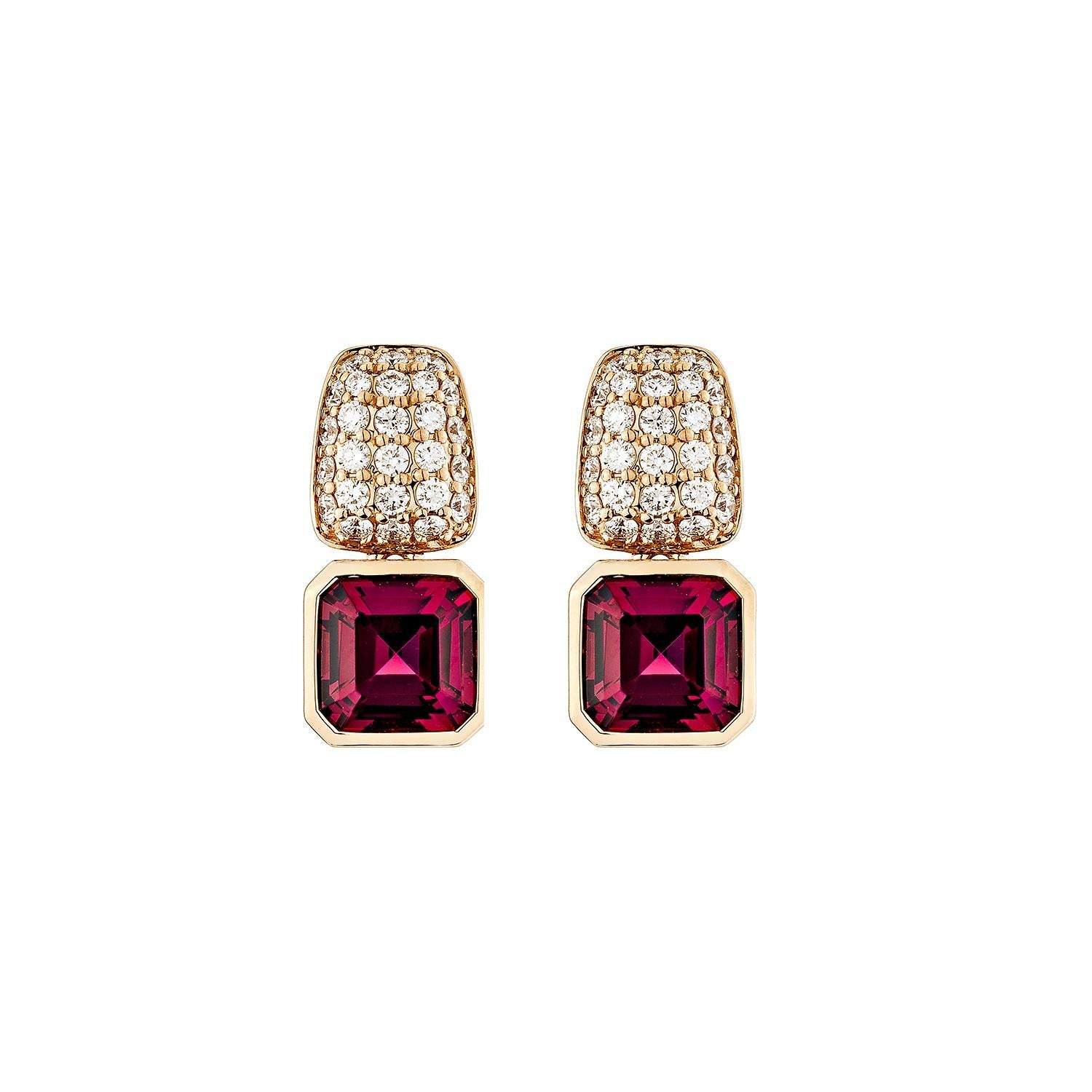 Contemporaneo Sunita Nahata Rodolite  4,25ct. Orecchino a goccia in 18KRG con diamante bianco. in vendita
