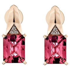 Sunita Nahata Rosa Turmalin 4,54 Karat. Tropfenohrring aus 14KRG mit Diamant.