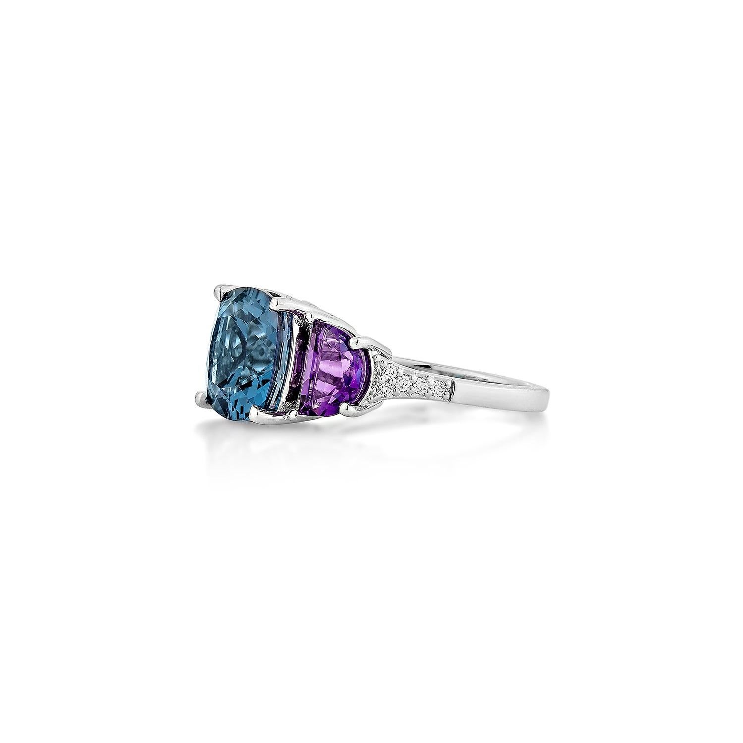 Cushion Cut Sunita Nahata Blue Topaz & Amethyst 4.83ct. Ring in 18KWG with Diamond. For Sale