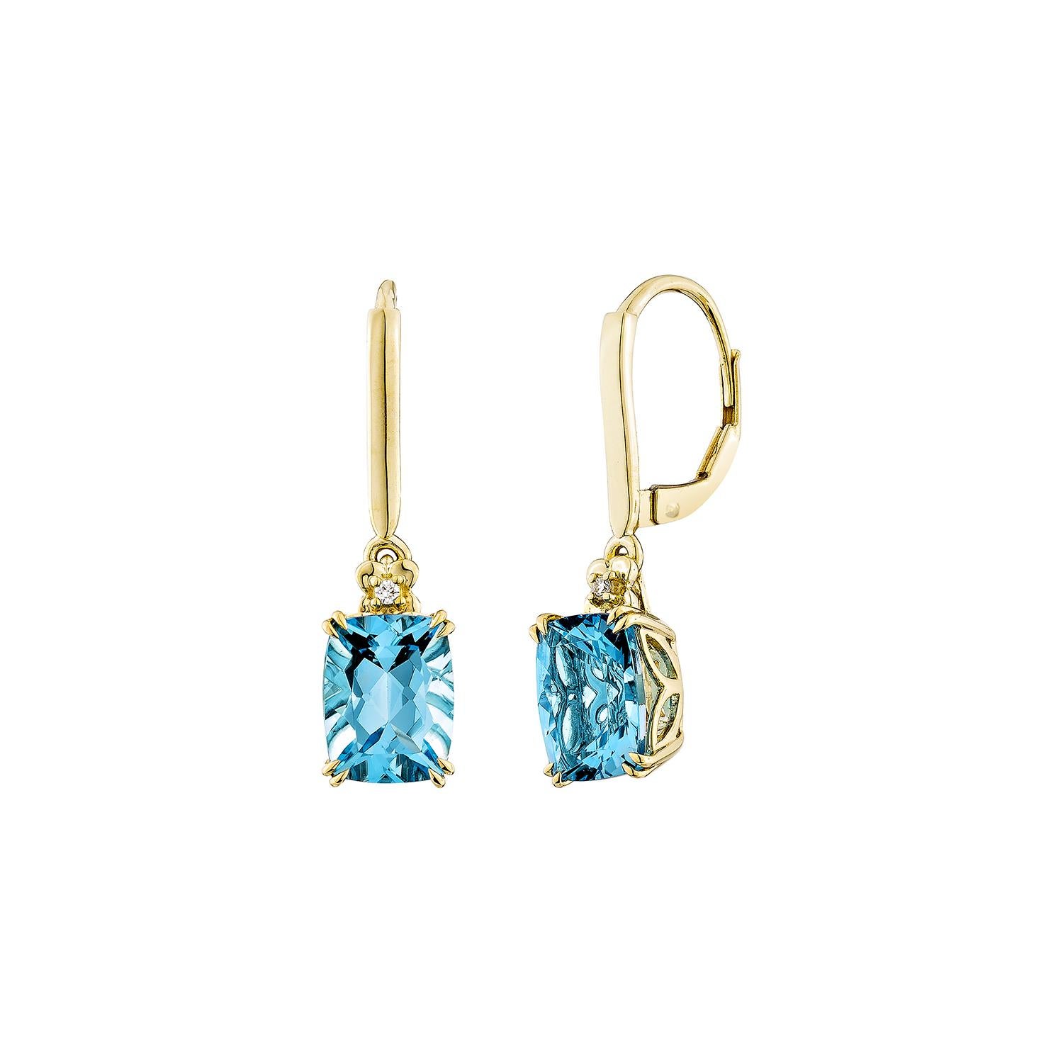 Taglio cuscino Sunita Nahata Topazio Blu Svizzero 5.18ct. Orecchino a goccia in 14KYG con diamante. in vendita