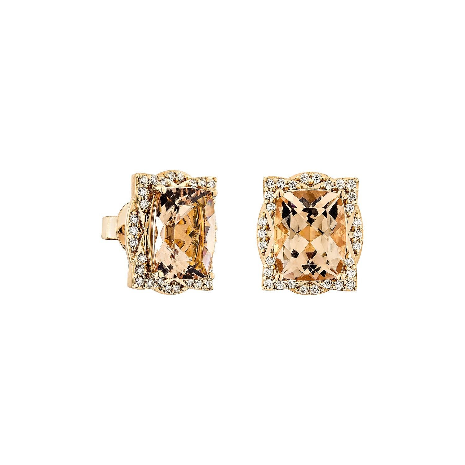 Questa collezione comprende una serie di Morganite, simbolo dell'amore e delle relazioni, che la rende una scelta eccellente per una varietà di applicazioni. Accentuato da diamanti bianchi, questo orecchino è realizzato in oro rosa e presenta un