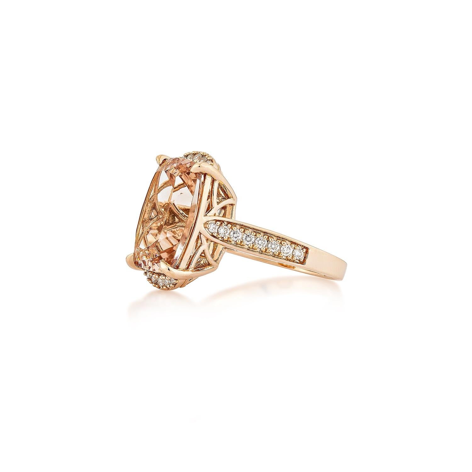 Cushion Cut Sunita Nahata Morganite 5.87ct. Fancy Ring in 18KRG with Diamond. For Sale