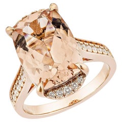 Sunita Nahata Morganit 5.87ct. Fancy Ring aus 18KRG mit Diamant.