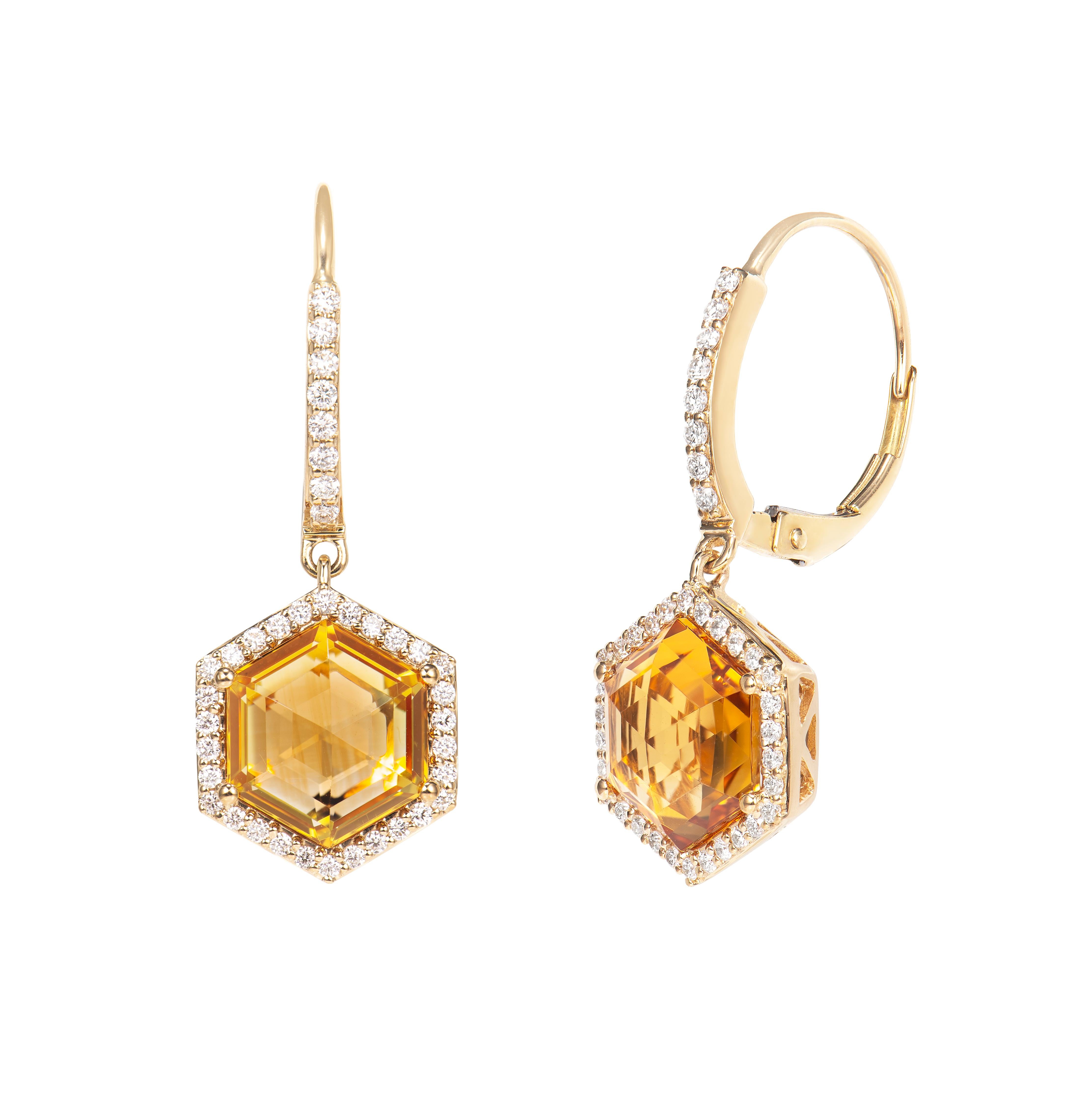 Esagono Sunita Nahata Citrino 5.94ct. Orecchini a goccia in 18KYG con diamante. in vendita