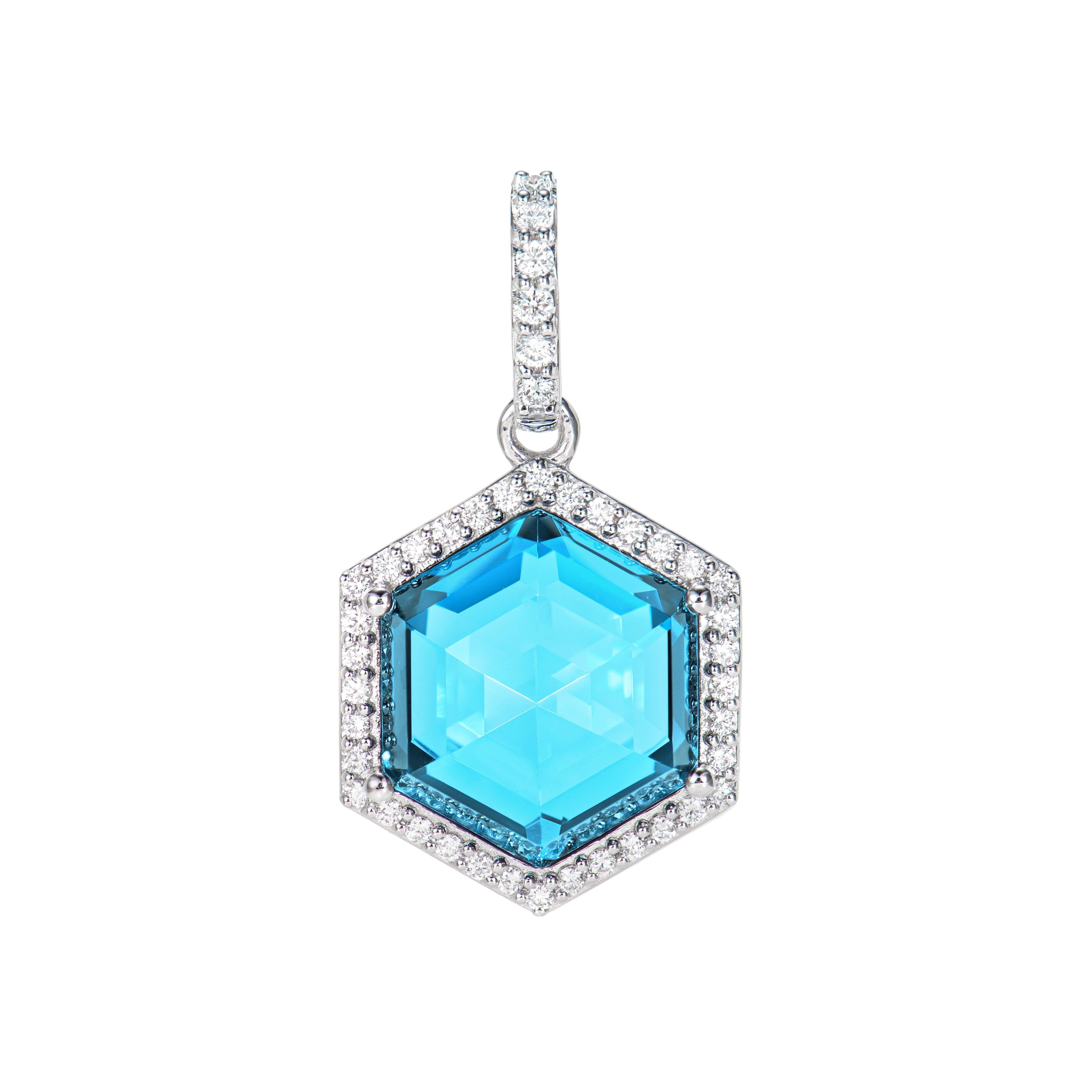 This is fancy Pendant in hexagon briolette shape. The pendant is elegant and can be worn for many occasions. The Swiss Blue Topaz around the pendant add to the beauty and elegance of the pendant.

Swiss Blue Topaz Fancy Pendant in 18Karat White Gold