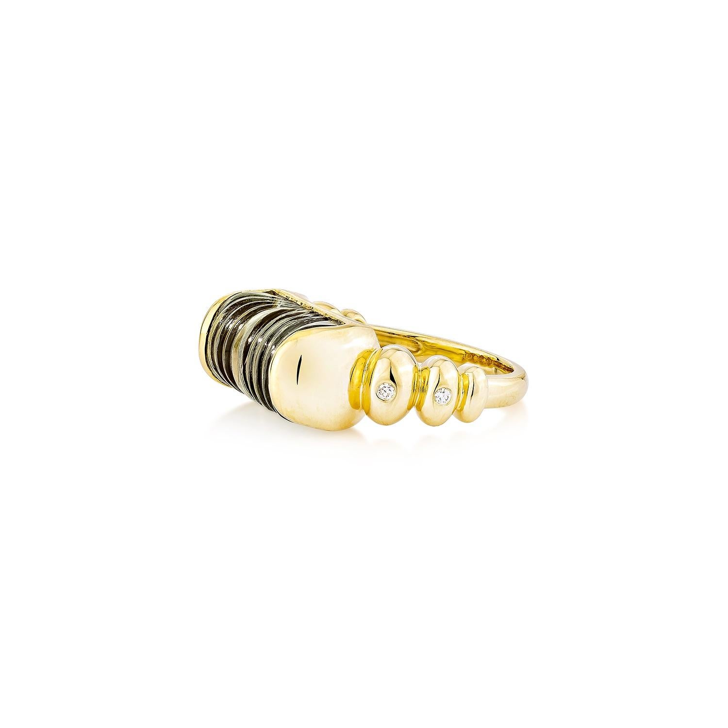 Baguette Cut Sunita Nahata Mint Quartz 6.51ct. Fancy Ring in 18KYG with White Diamond. For Sale